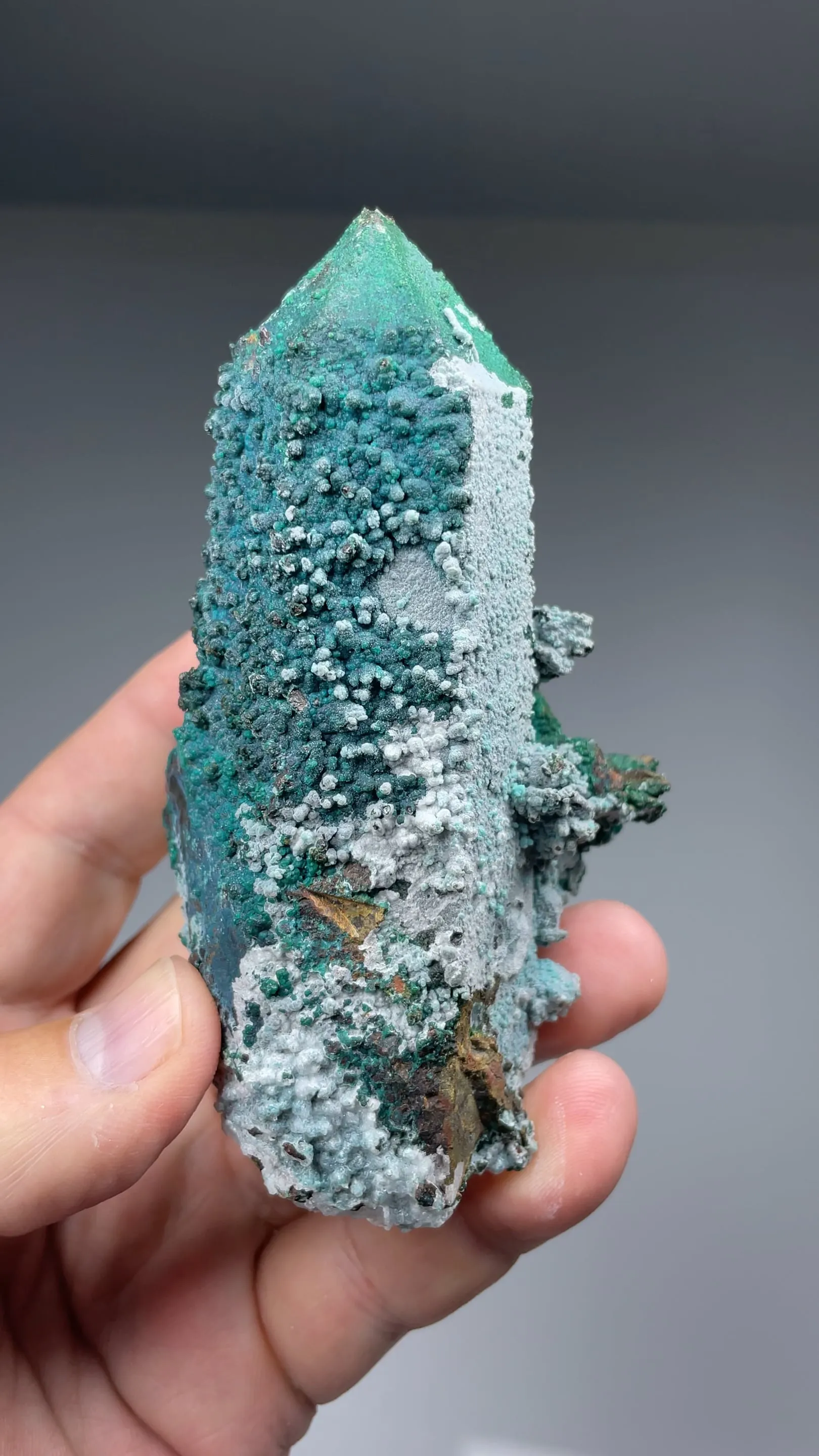 Quartz with Chrysocolla - image 2