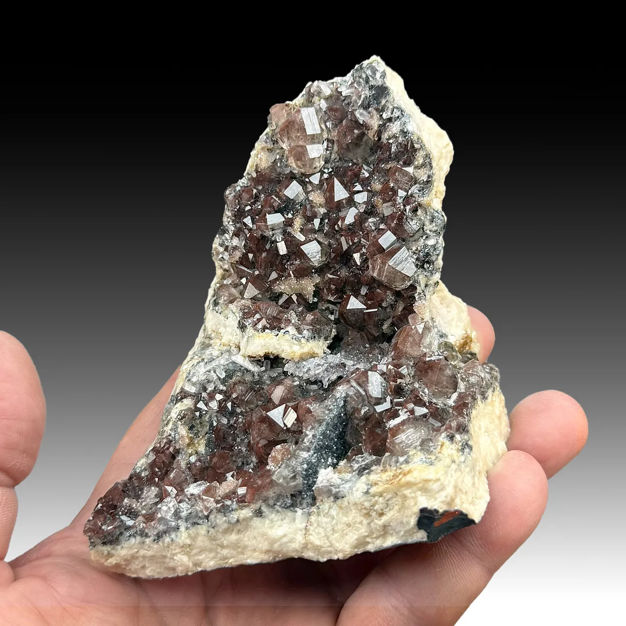 Quartz with Dolomite, Hematite - image 1