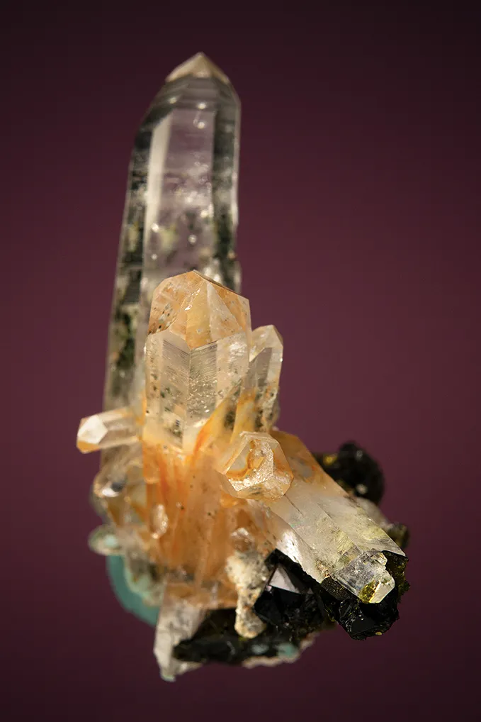 Quartz with Epidote - image 4