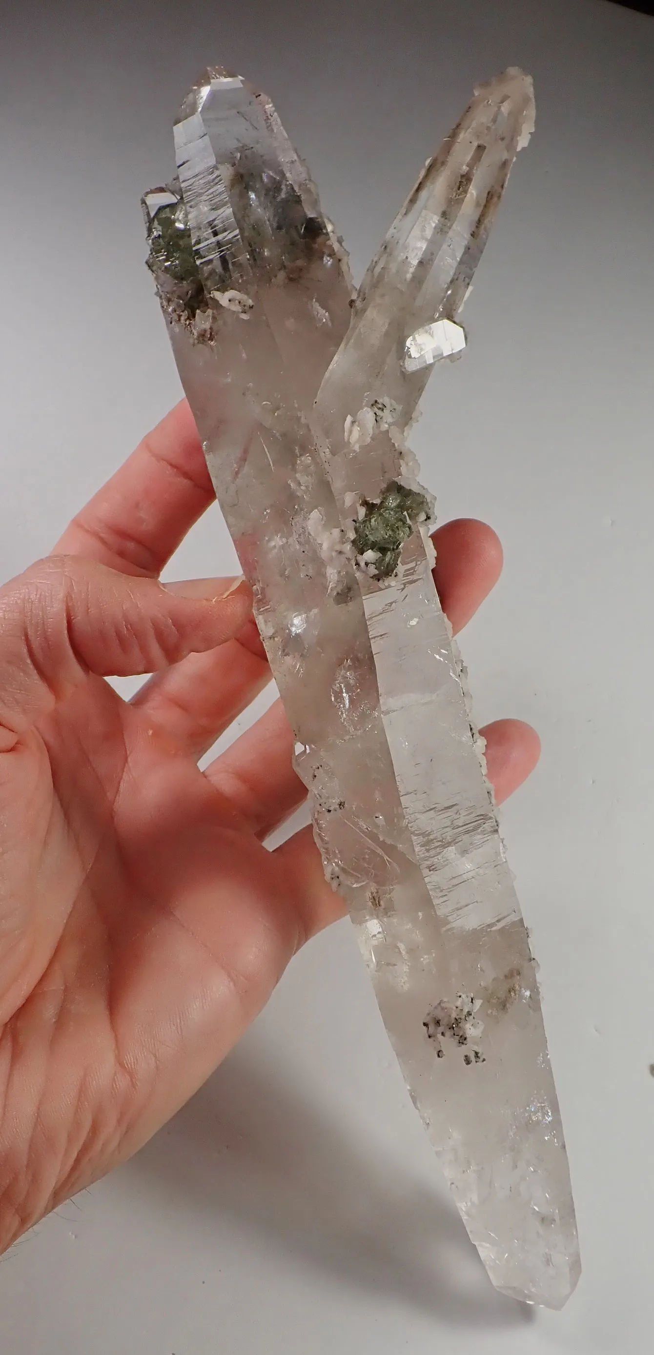 Quartz with Fluorapatite, Calcite and Tourmaline - image 6