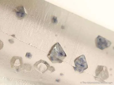 Quartz With Fluorite Inclusions - image 2