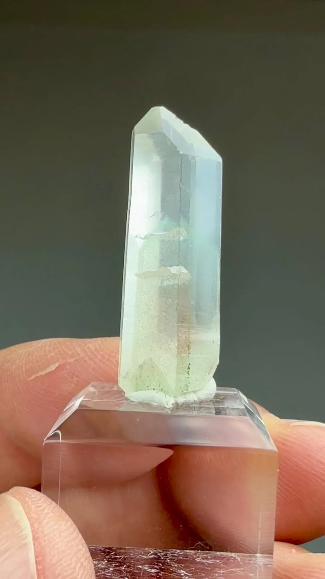 Quartz with Fuchsite - image 2