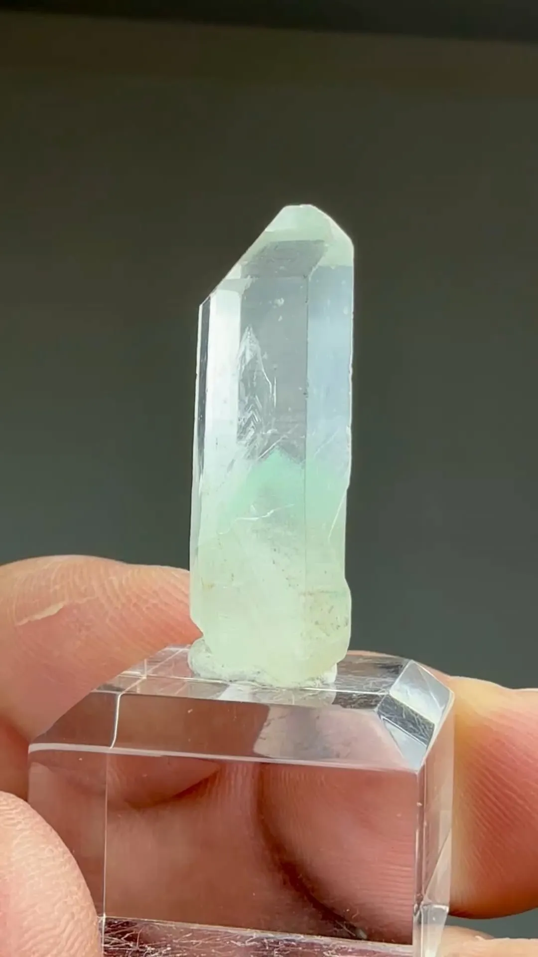 Quartz with Fuchsite - image 2