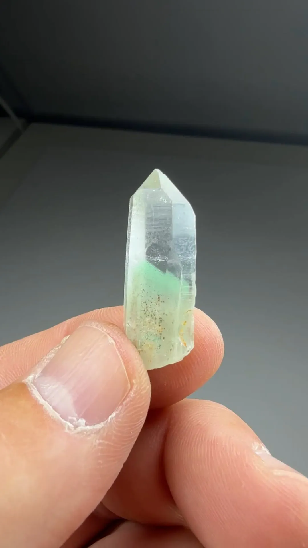 Quartz with Fuchsite - image 2