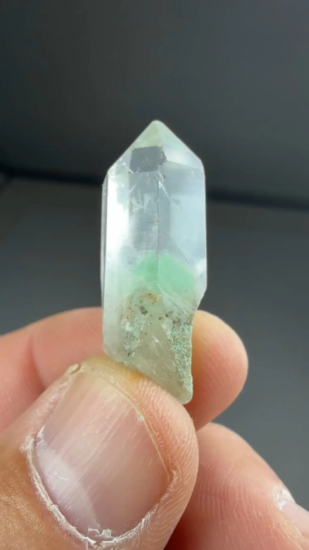 Quartz with Fuchsite - image 2