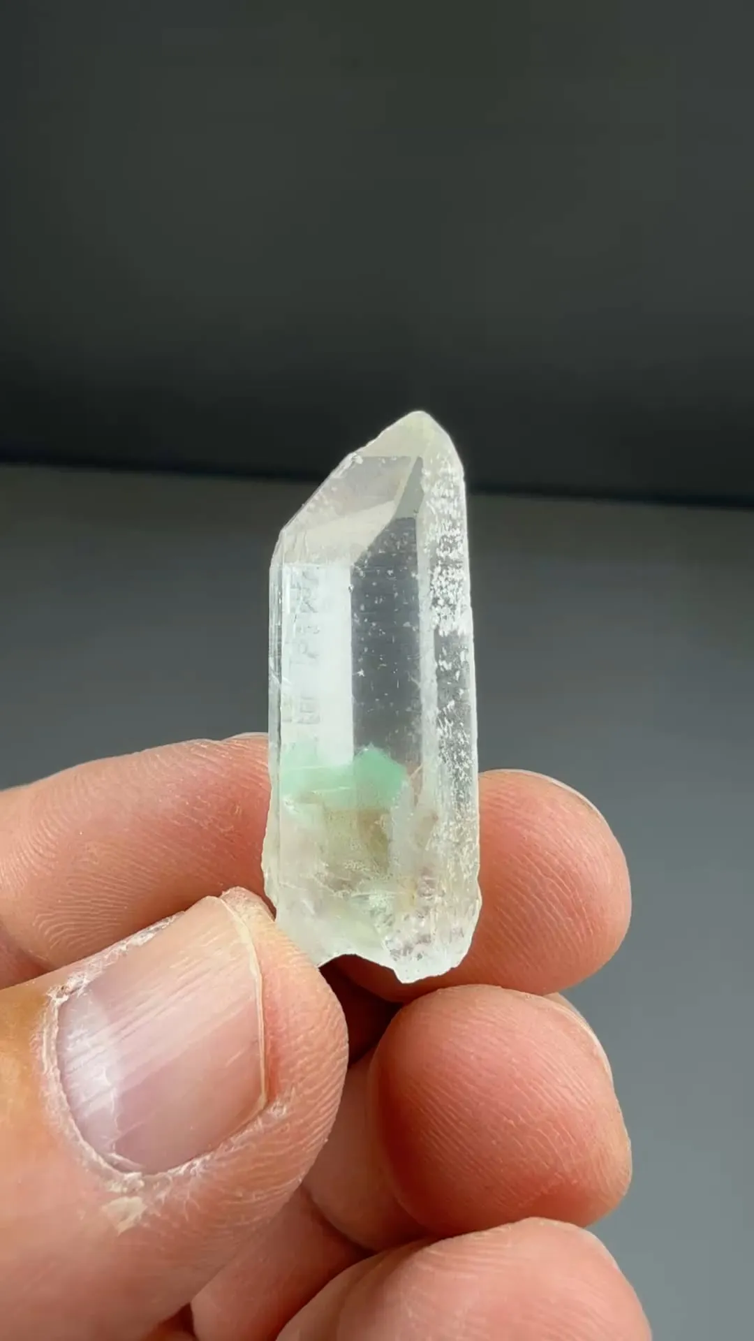 Quartz with Fuchsite - image 2