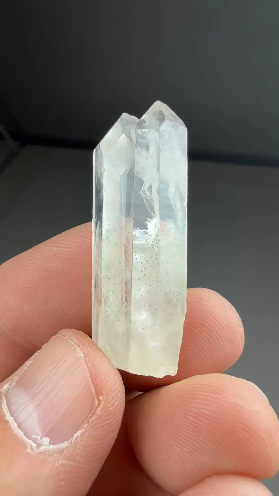 Quartz with Fuchsite - image 2