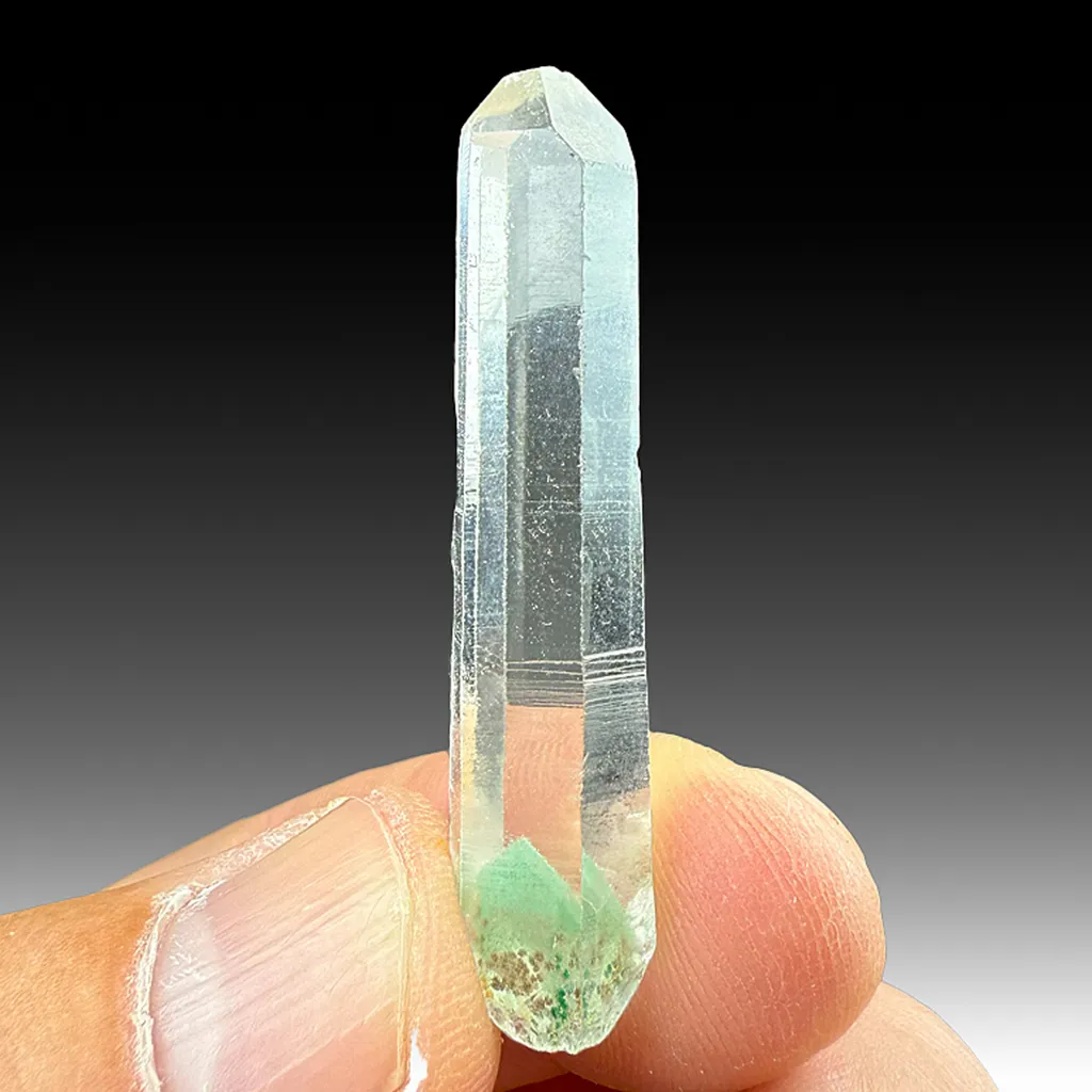 Quartz with Fuchsite image