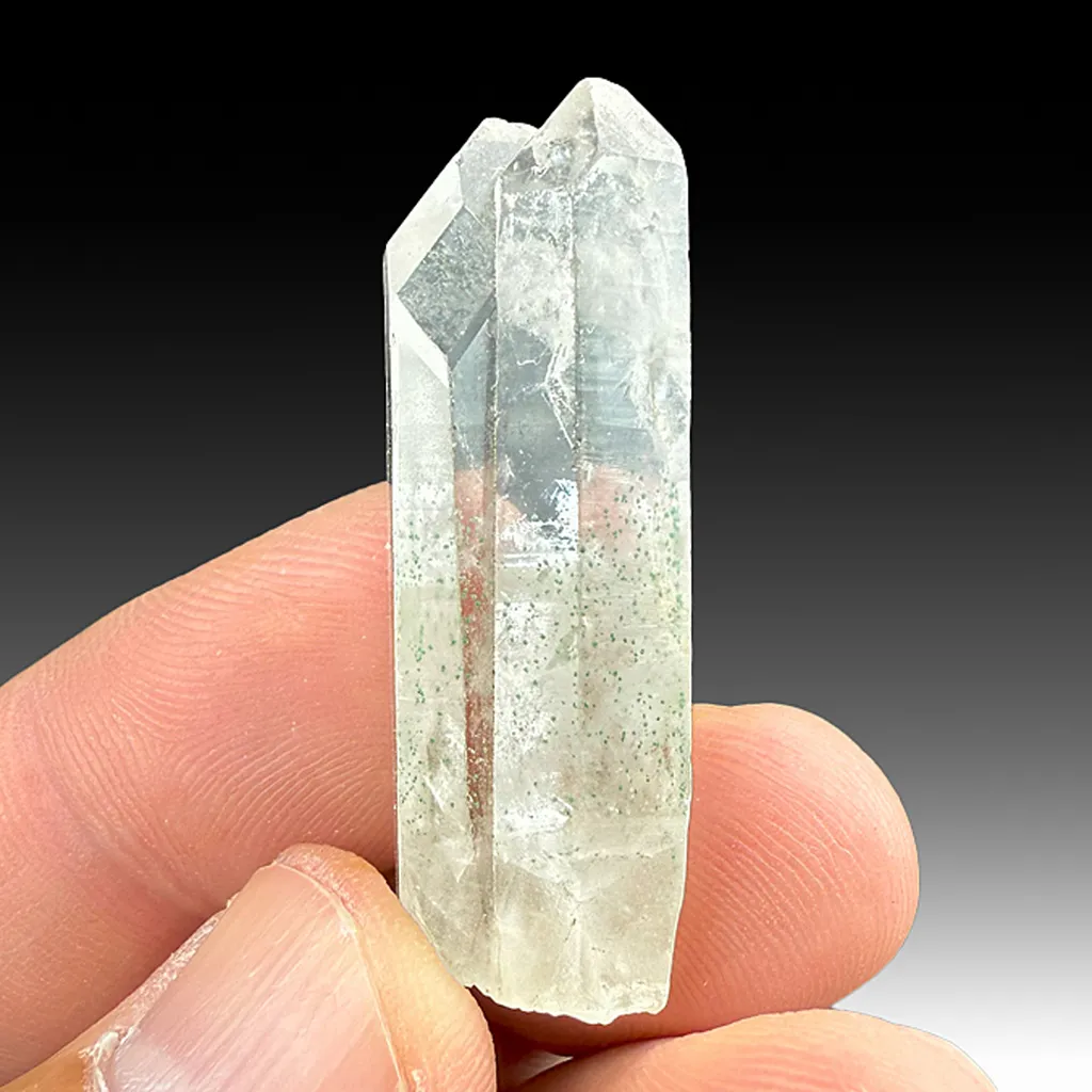 Quartz with Fuchsite image