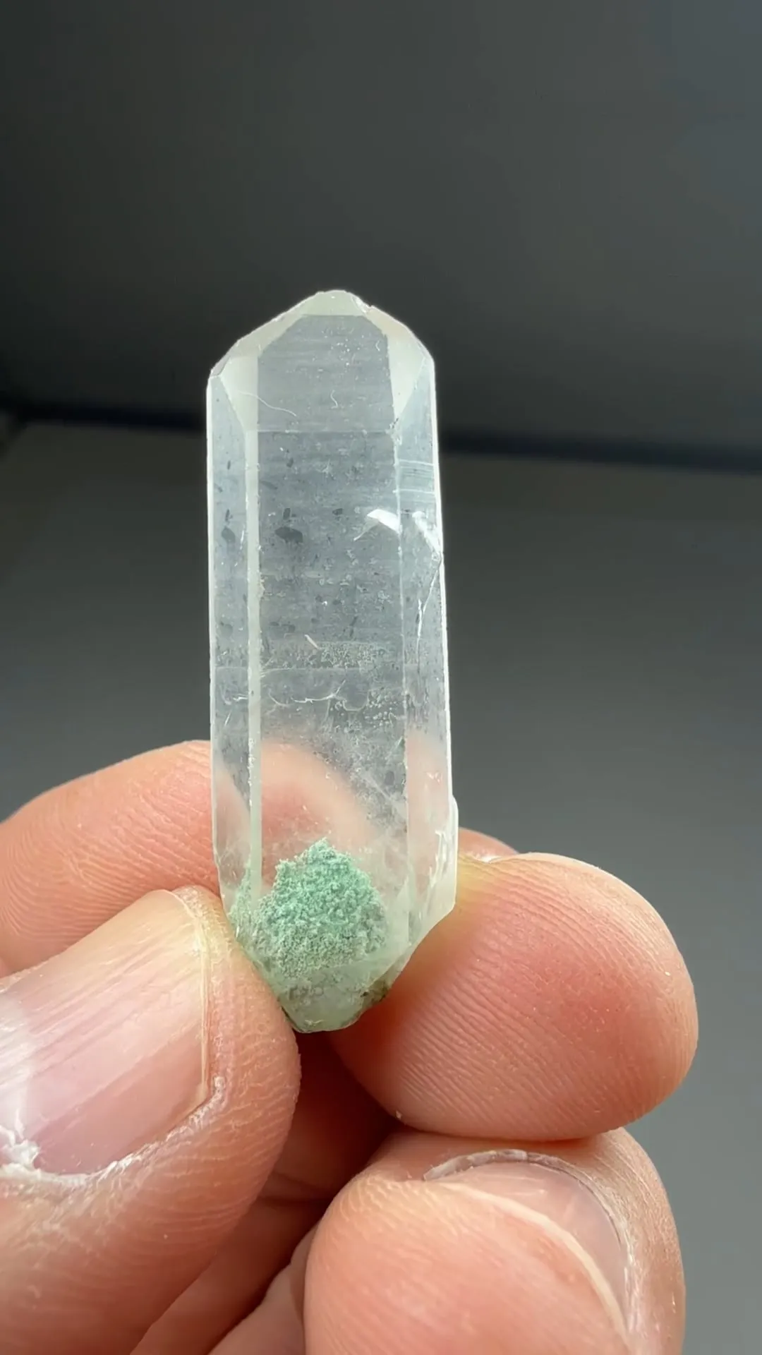 Quartz with Fuchsite - image 2