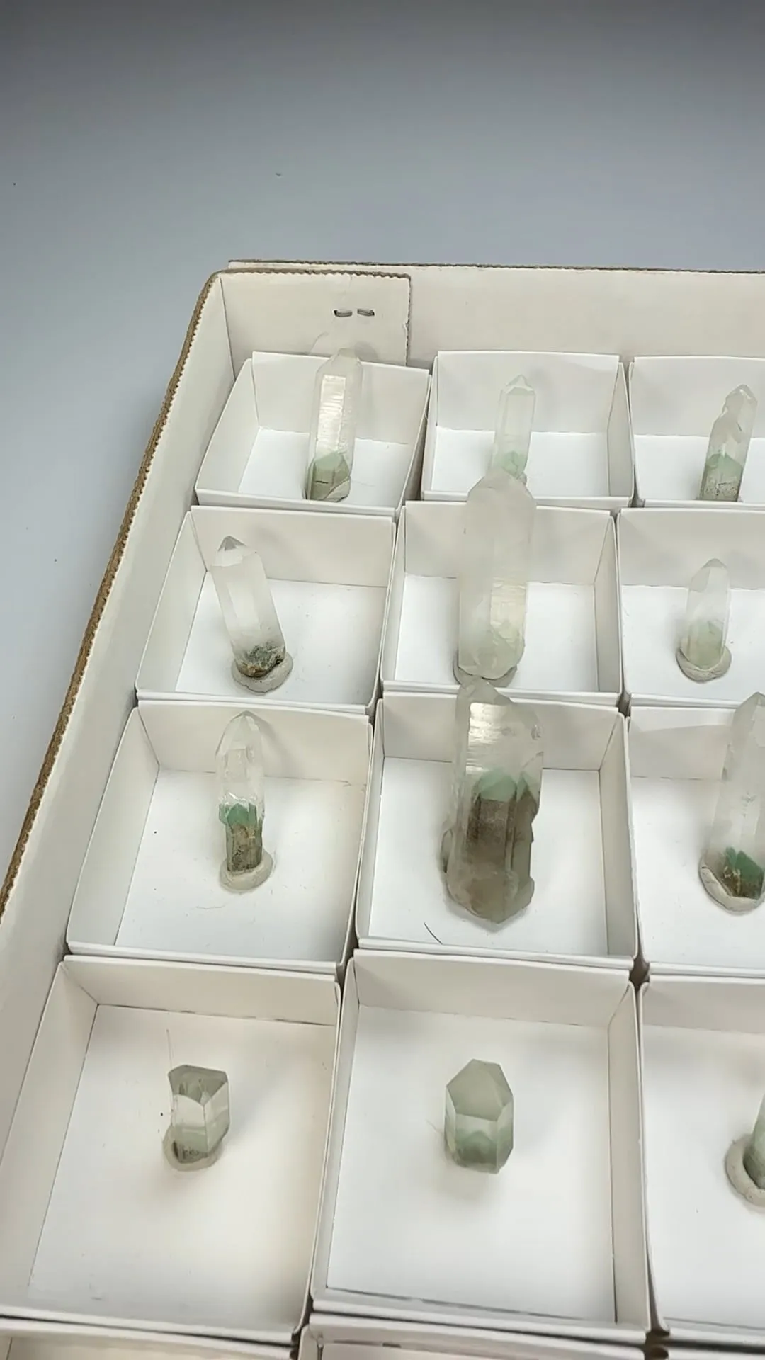 Quartz with Fuchsite lot - image 2