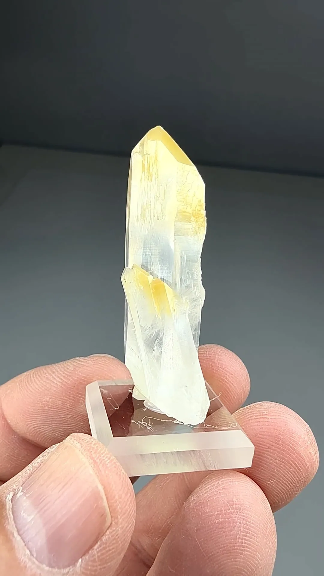 Quartz with Halloysite (2327) - image 2