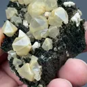 Quartz with Hedenbergite - image 2
