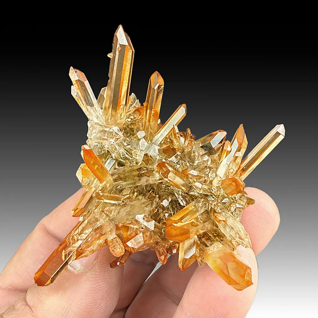 Quartz with Hematite image