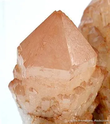 Quartz With Hematite - image 4