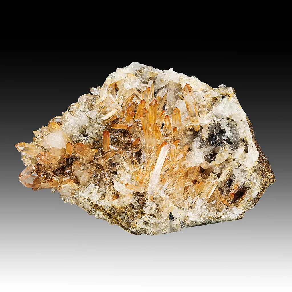 Quartz with Hematite image