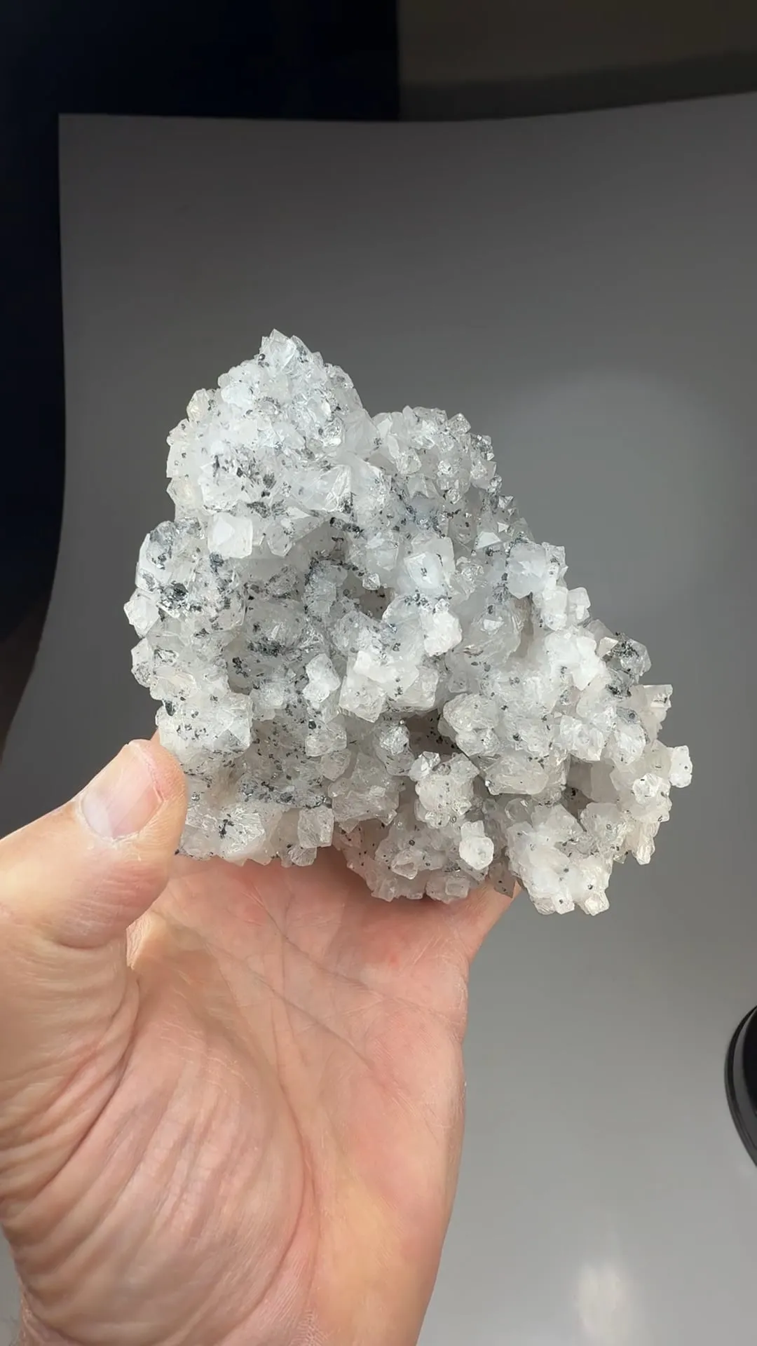 Quartz with Hematite - image 2