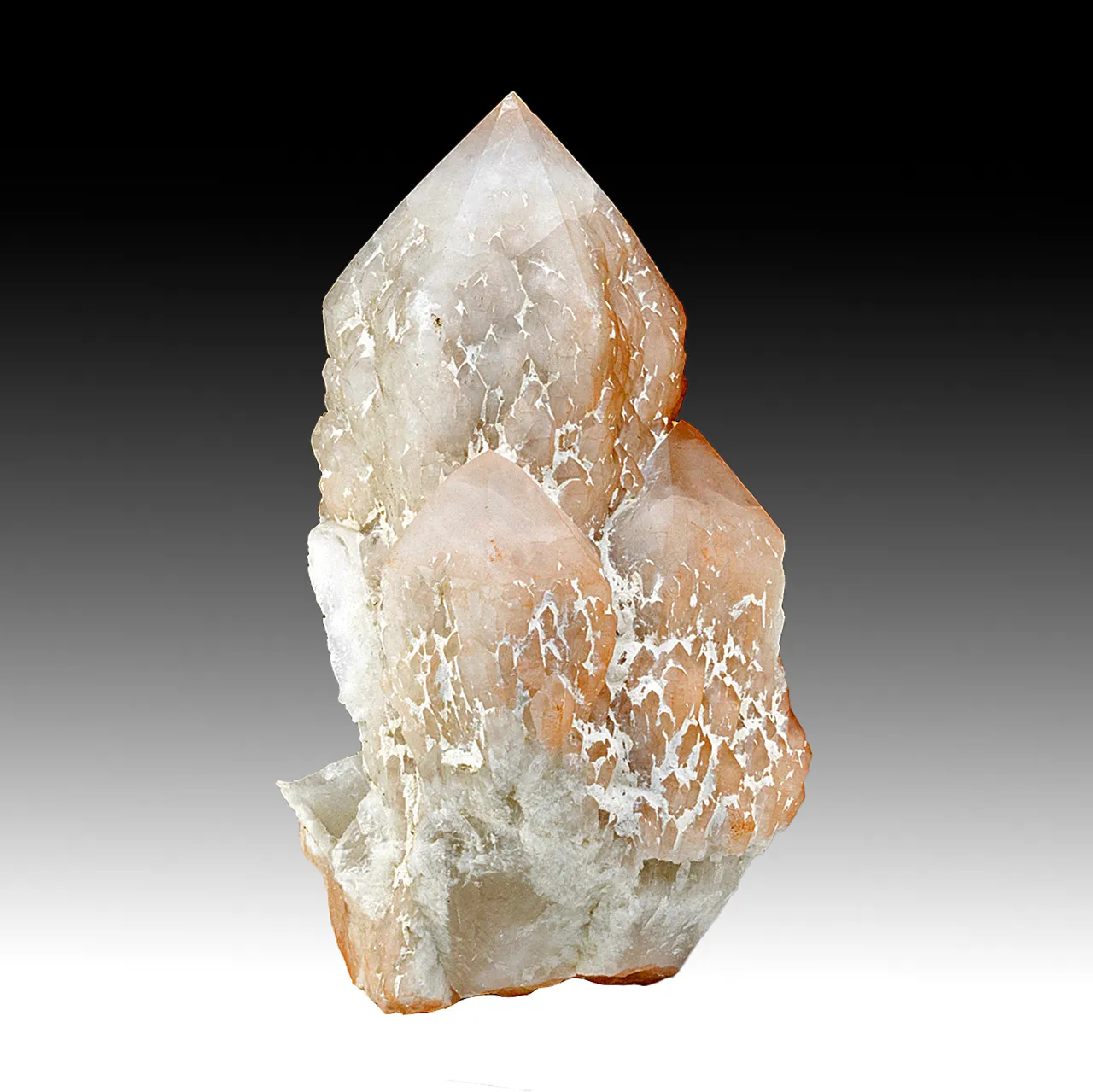 Quartz with Hematite - image 1