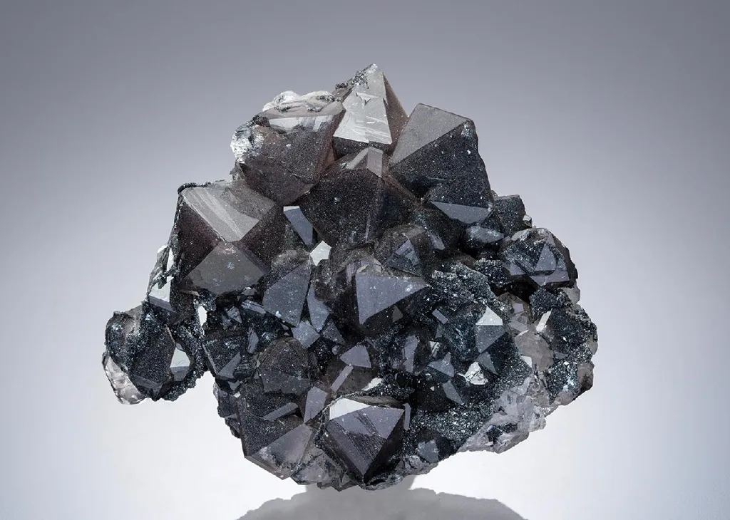 Quartz with Hematite image