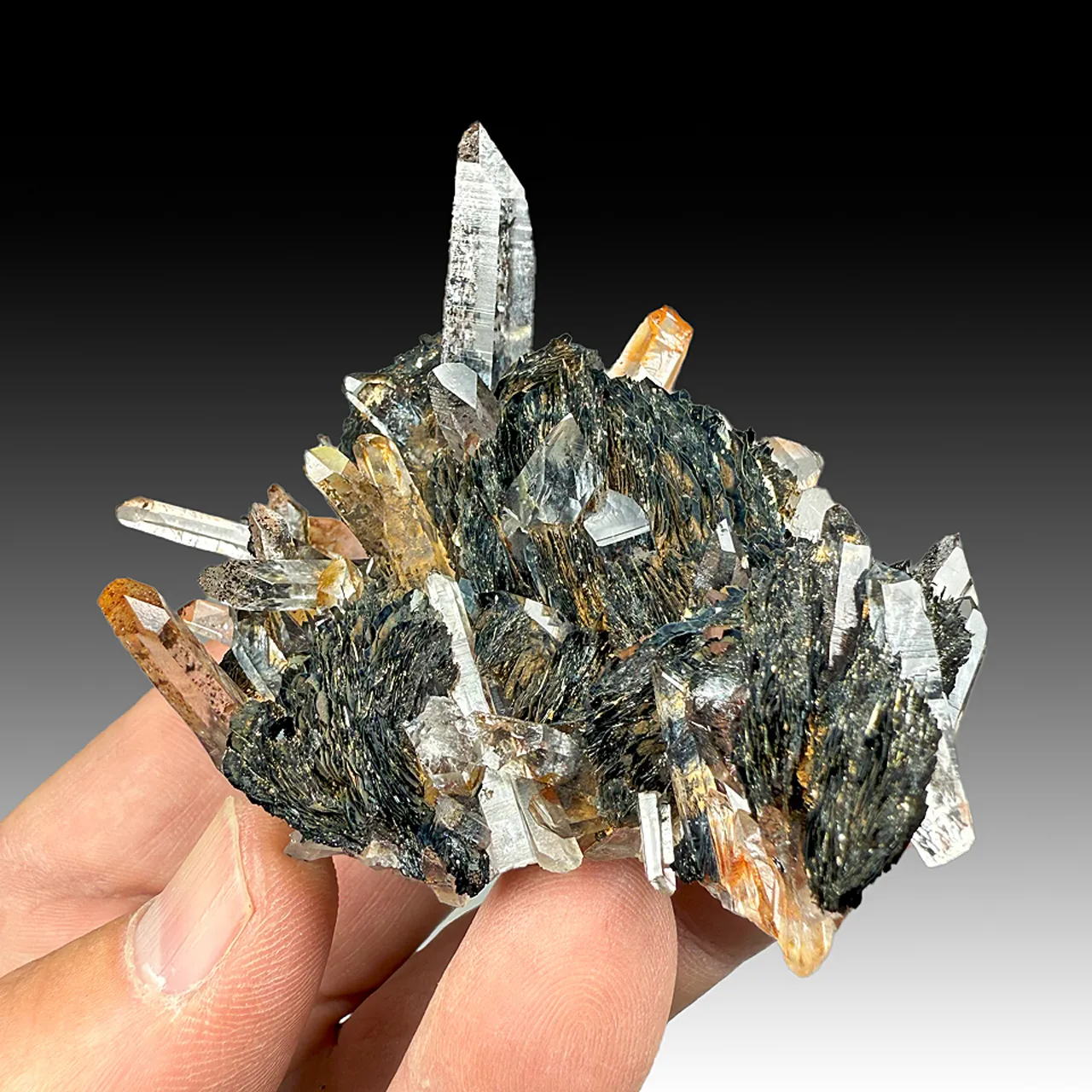 Quartz with Hematite - image 1