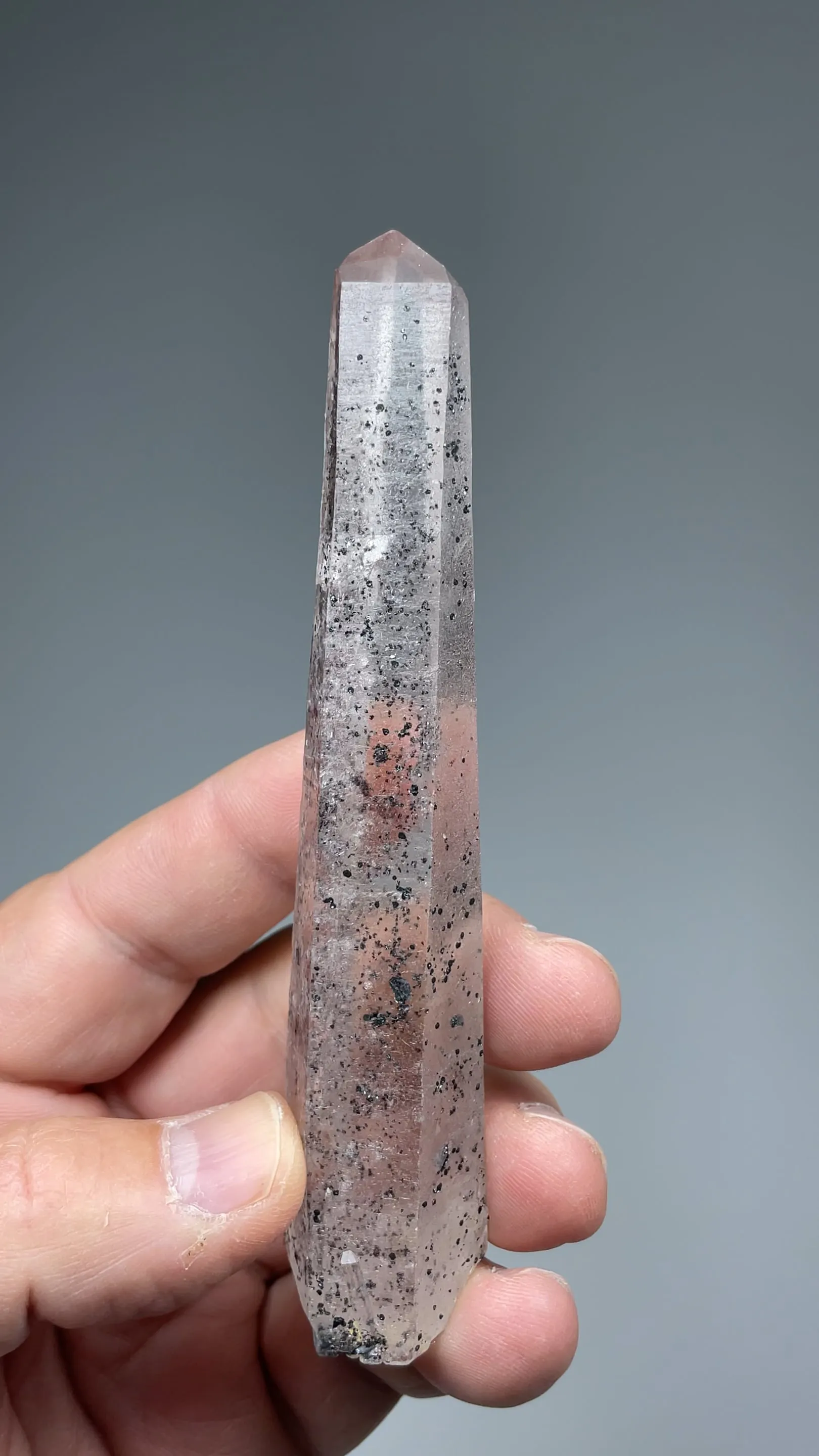 Quartz with Hematite - image 2