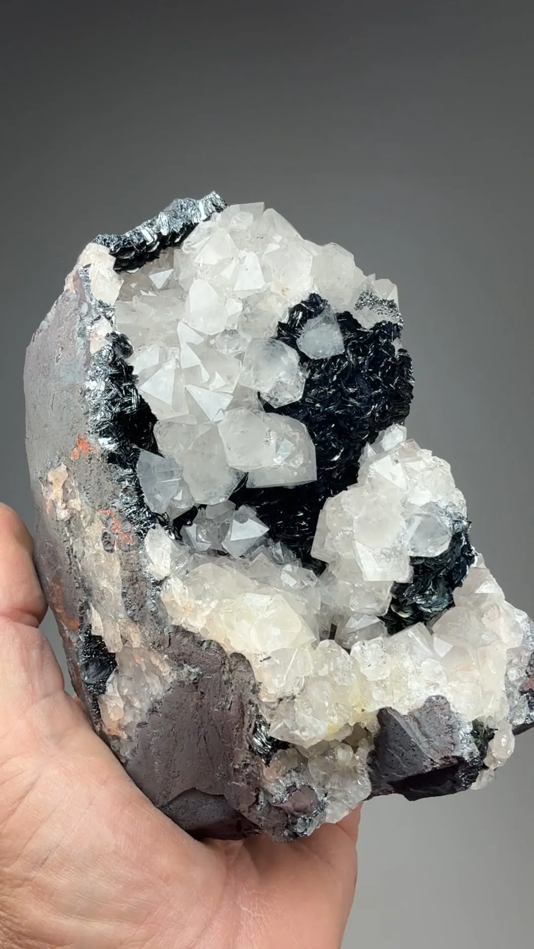 Quartz with Hematite - image 2