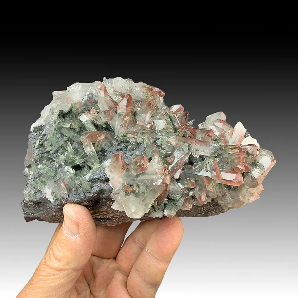 Quartz with Hematite image