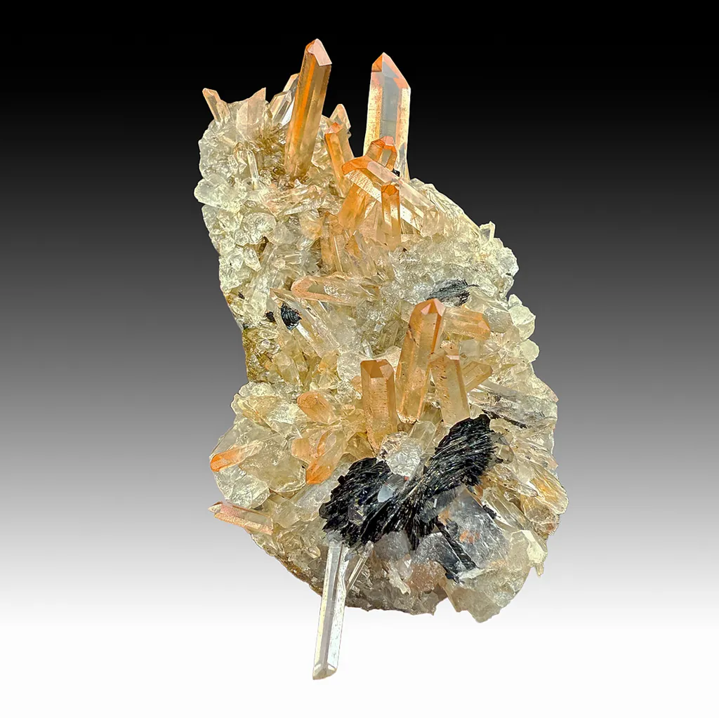 Quartz with Hematite image