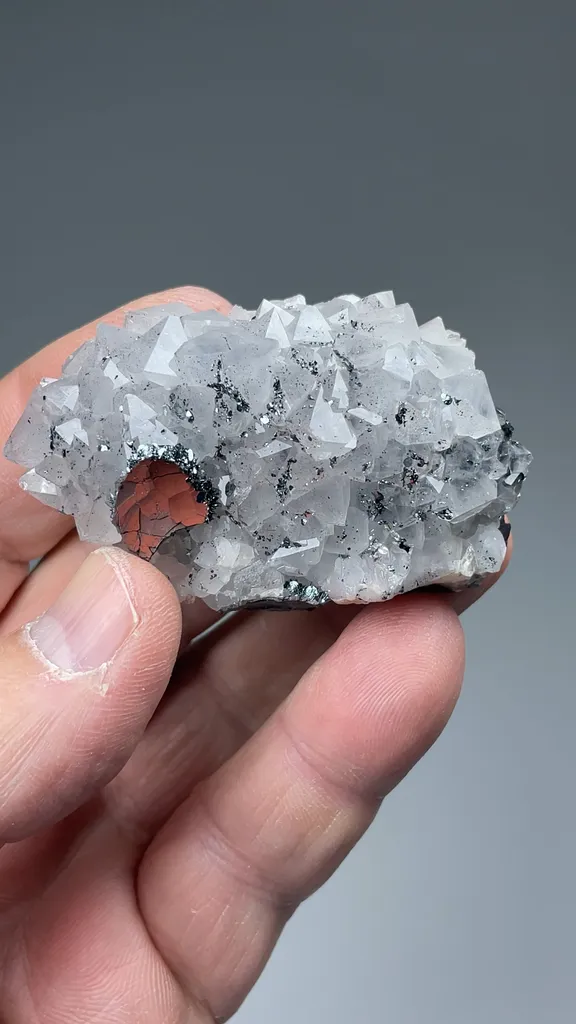 Quartz with Hematite - image 2