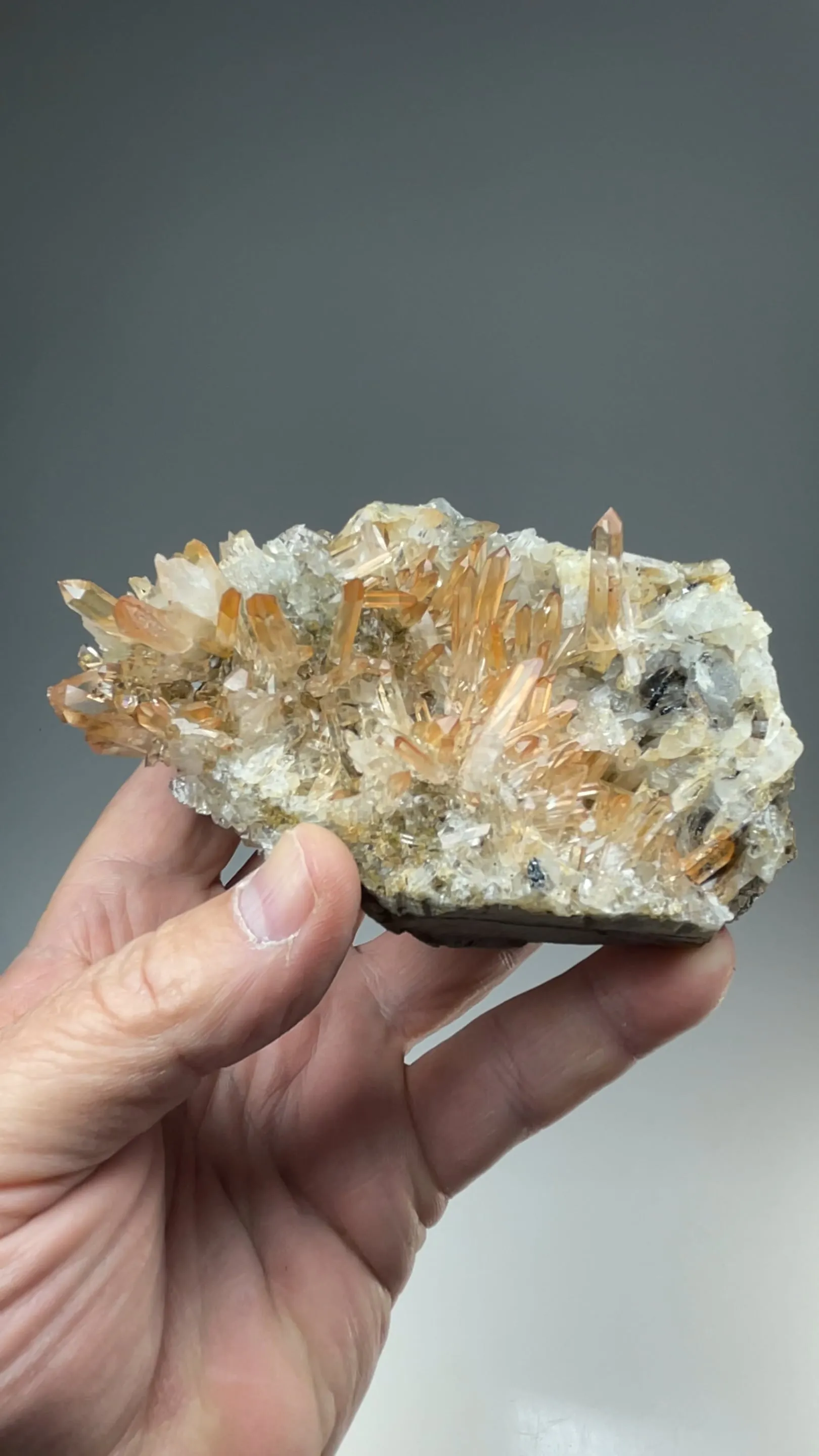 Quartz with Hematite - image 2