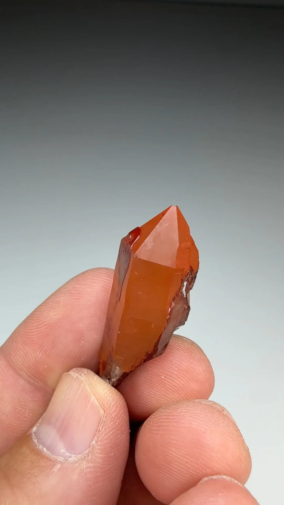 Quartz with Hematite - image 2