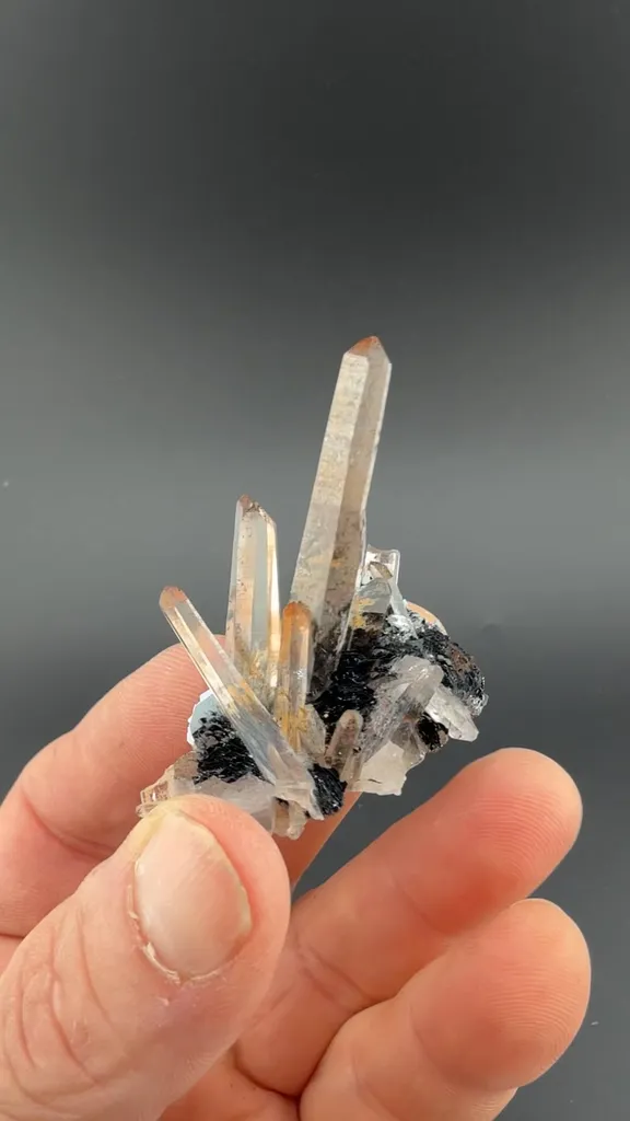 Quartz with Hematite image