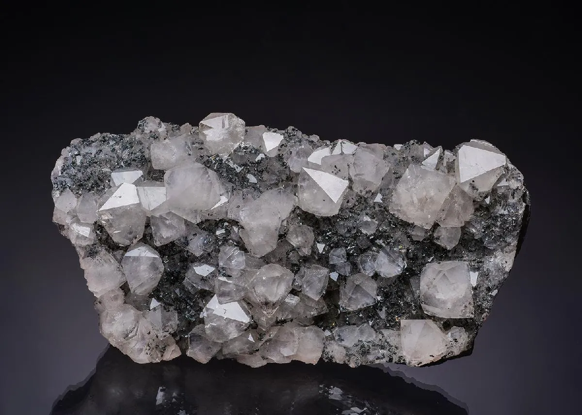 Quartz with Hematite - image 1