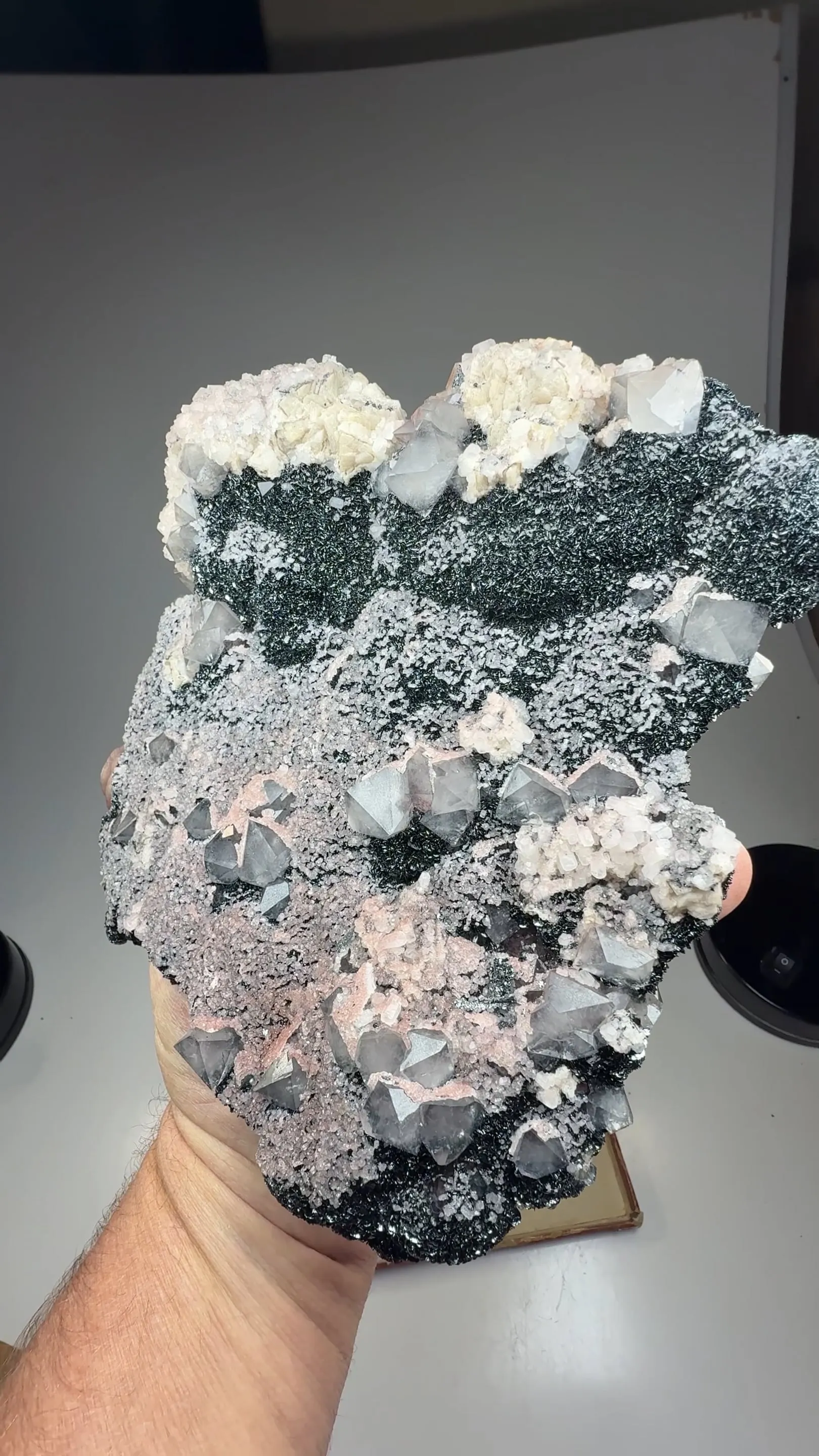 Quartz with Hematite, Dolomite - image 2