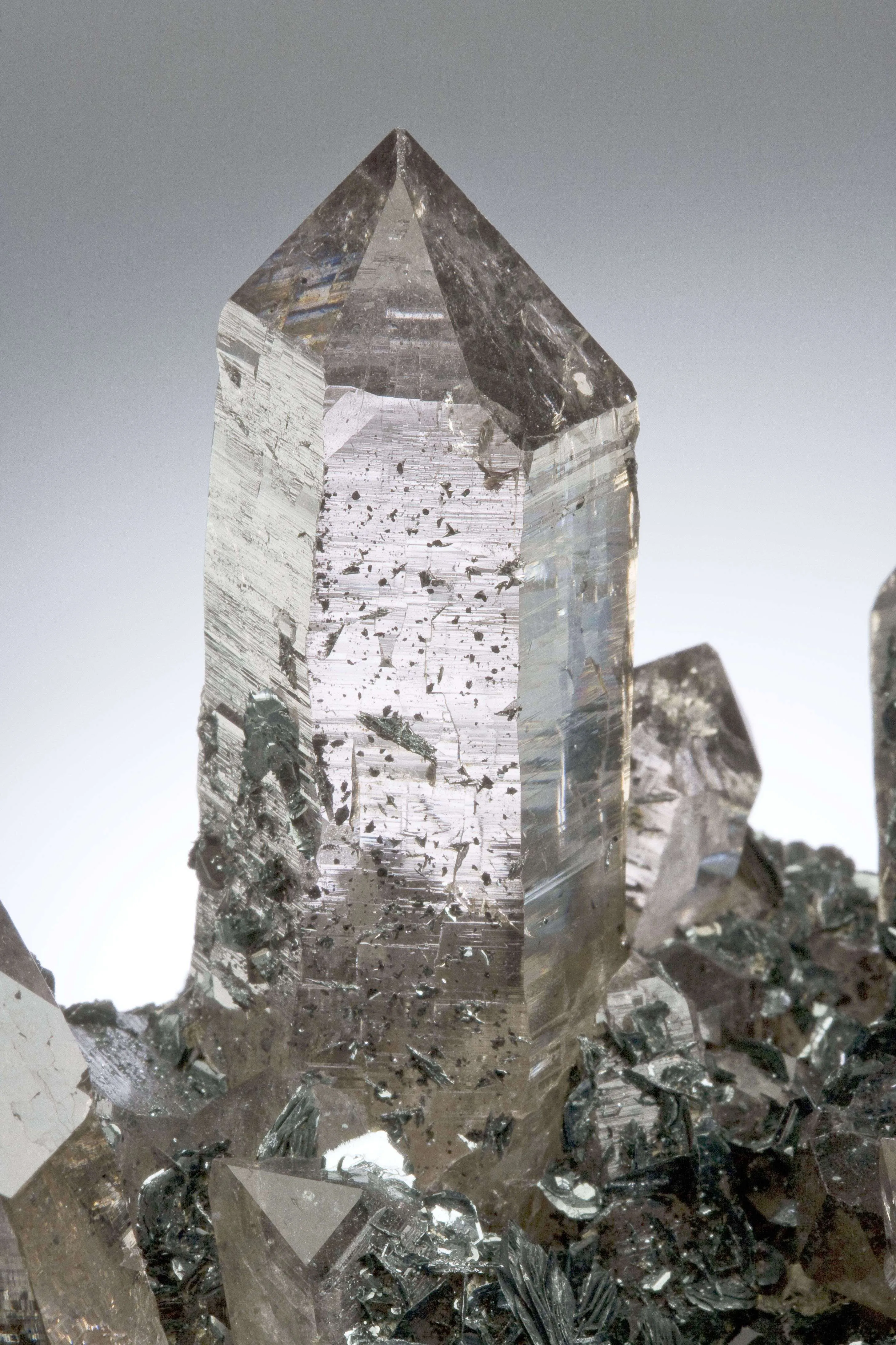 Quartz With Hematite - image 5