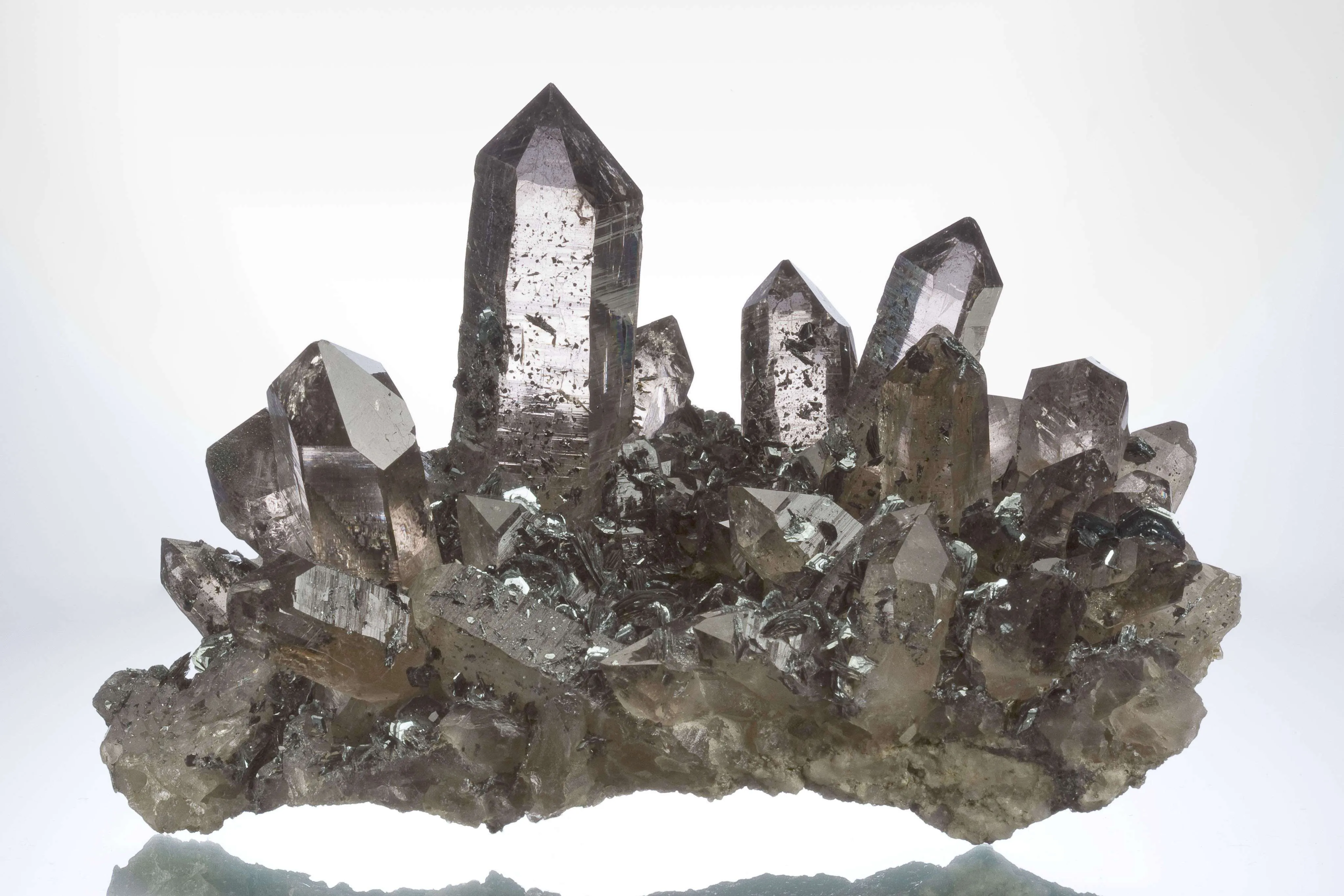 Quartz With Hematite - image 2