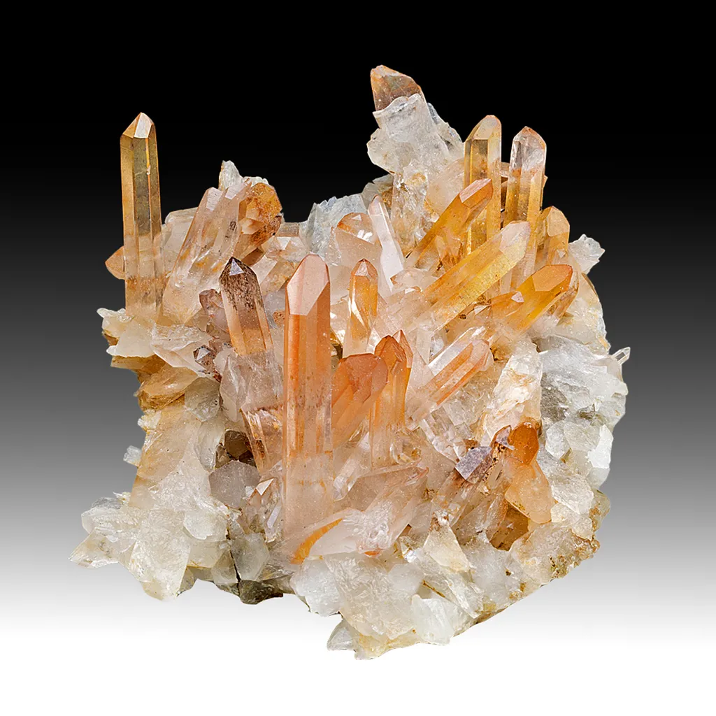 Quartz with Hematite image