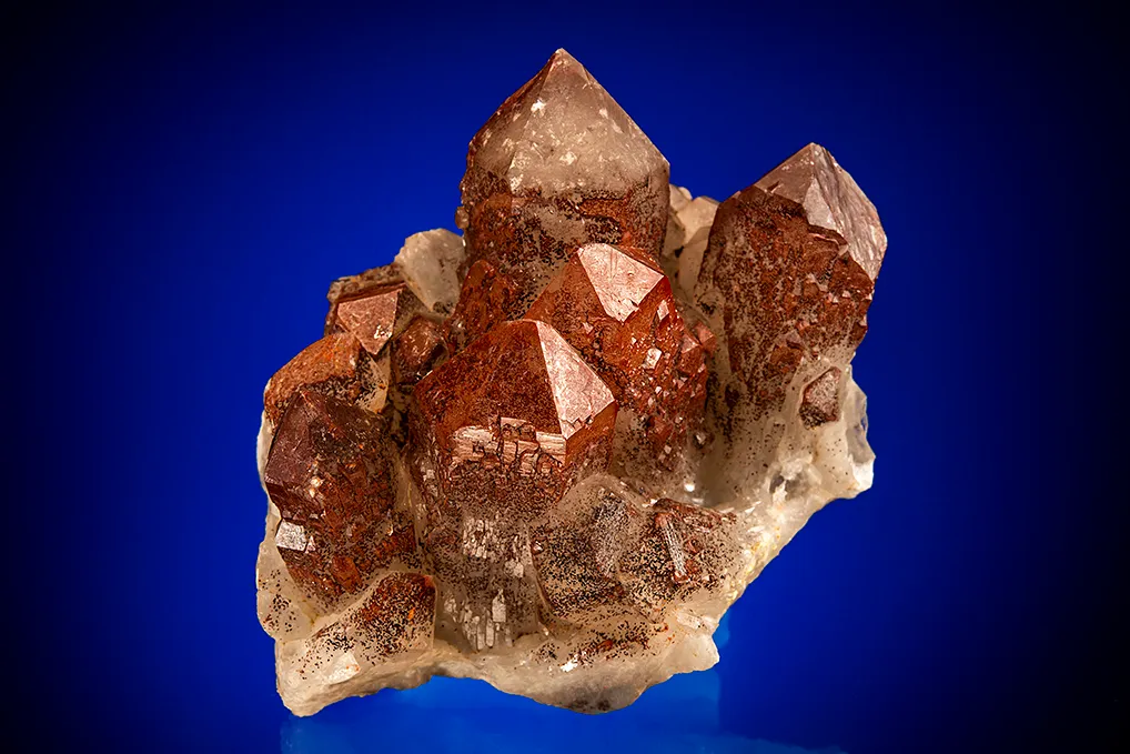 Quartz with Hematite inclusions image