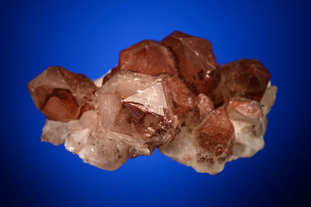 Quartz with Hematite inclusions - image 3