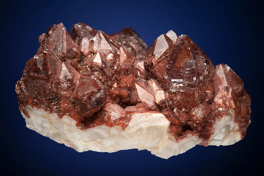 Quartz with Hematite inclusions - image 2