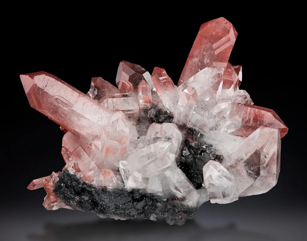 Quartz with Hematite inclusions image
