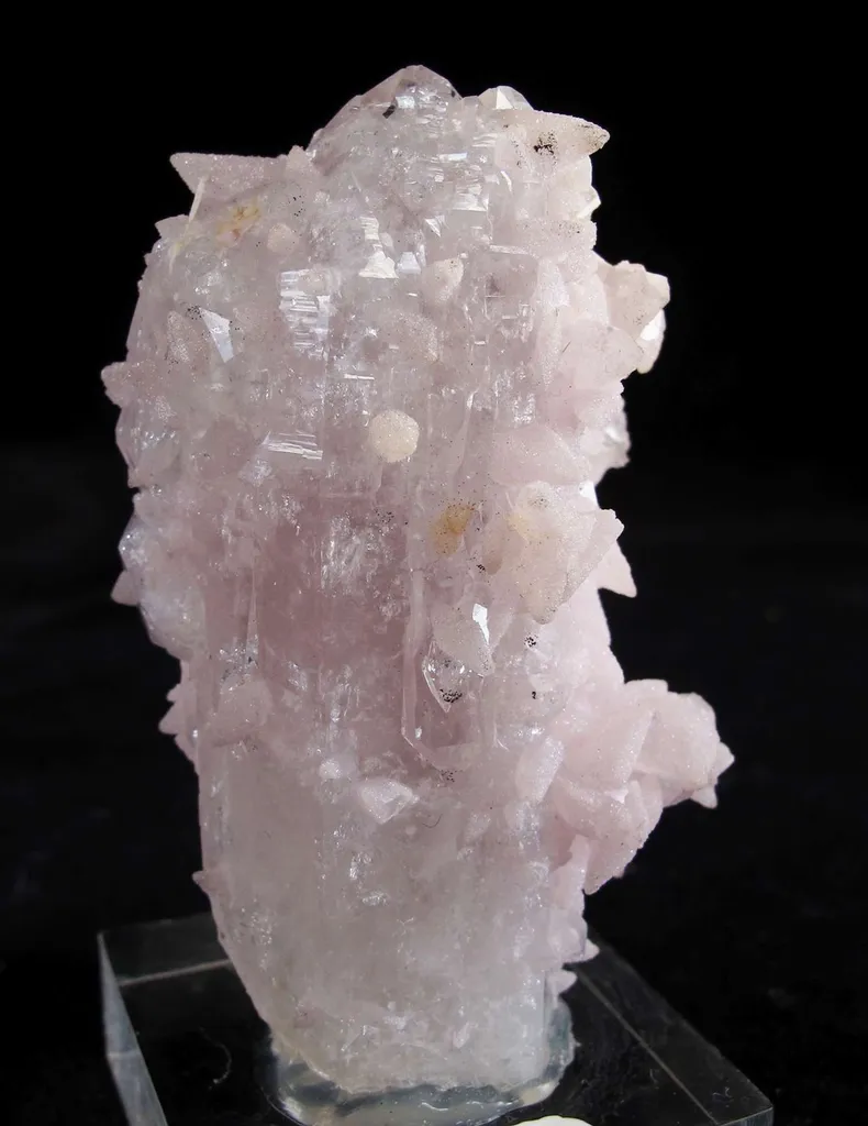 Quartz With Mangano-Calcite on Calcite - image 2