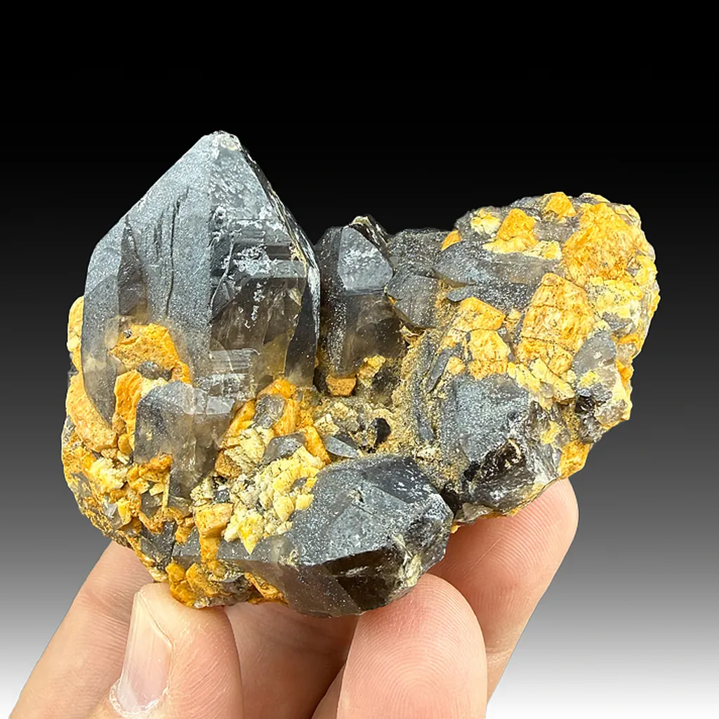 Quartz with Microcline, Hematite image