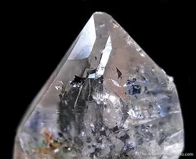 Quartz With Molybdenite Inclusions - image 3