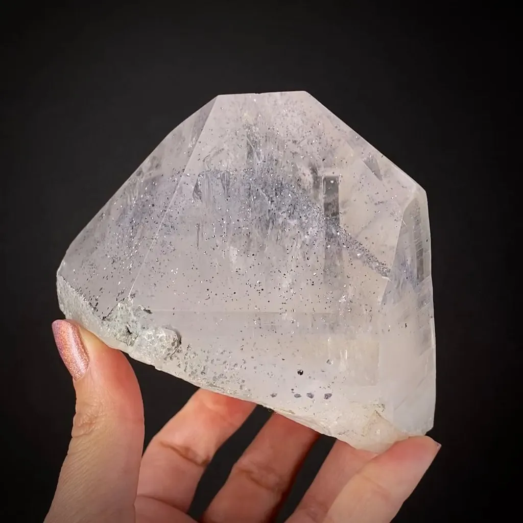 Quartz with Molybdenite inclusions image