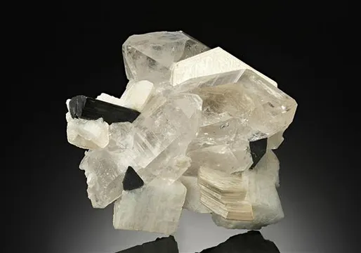 Quartz with Muscovite Albite and Schorl