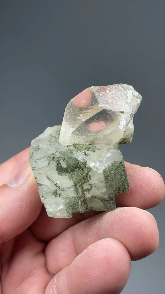 Quartz with Orthoclase, Clinochlore, Chlorite - image 2