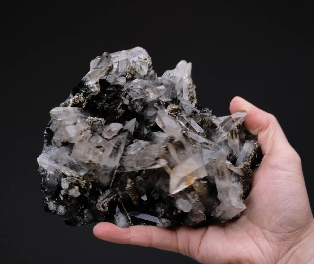 Quartz with Pyrite and Chlorite - image 2