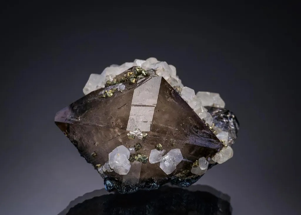 Quartz with Pyrite on Hematite image