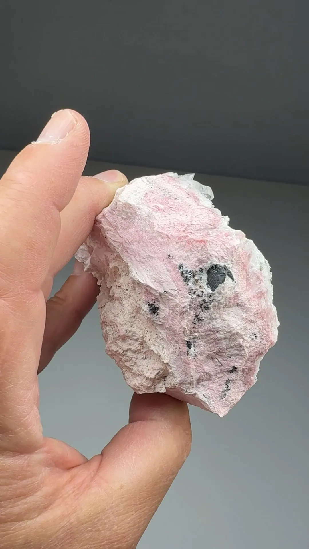 Quartz with Rhodochrosite, Pyrite, Sphalerite - image 2